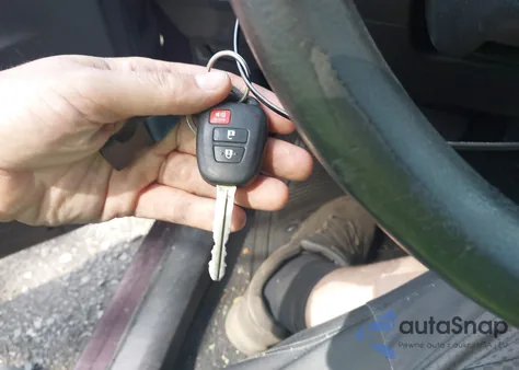 2016 Toyota Rav4 Le из США, поврежденный, VIN 2T3ZFREV8GW270047